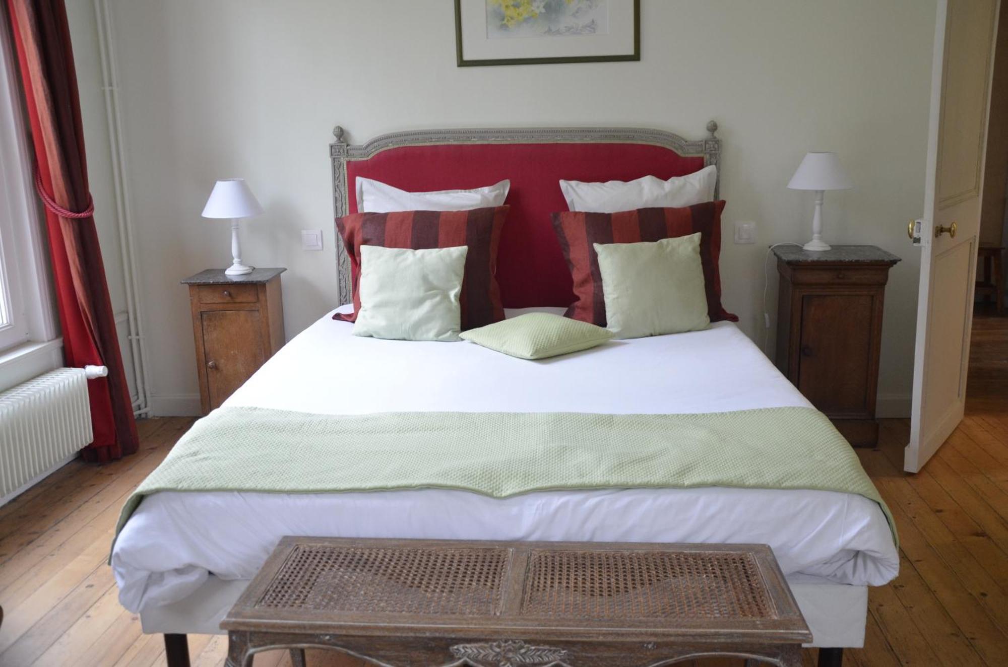 Chambres D'Hotes Du Bas Manoir Bretteville-sur-Odon Kültér fotó