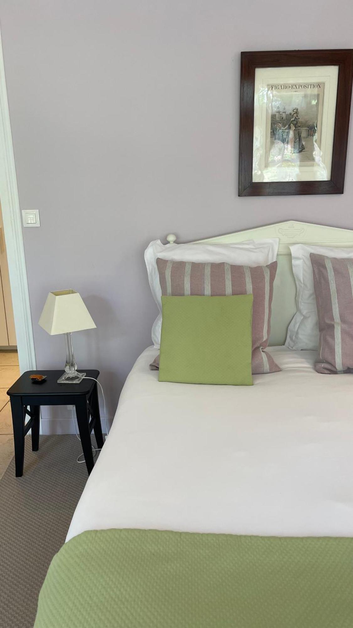 Chambres D'Hotes Du Bas Manoir Bretteville-sur-Odon Kültér fotó