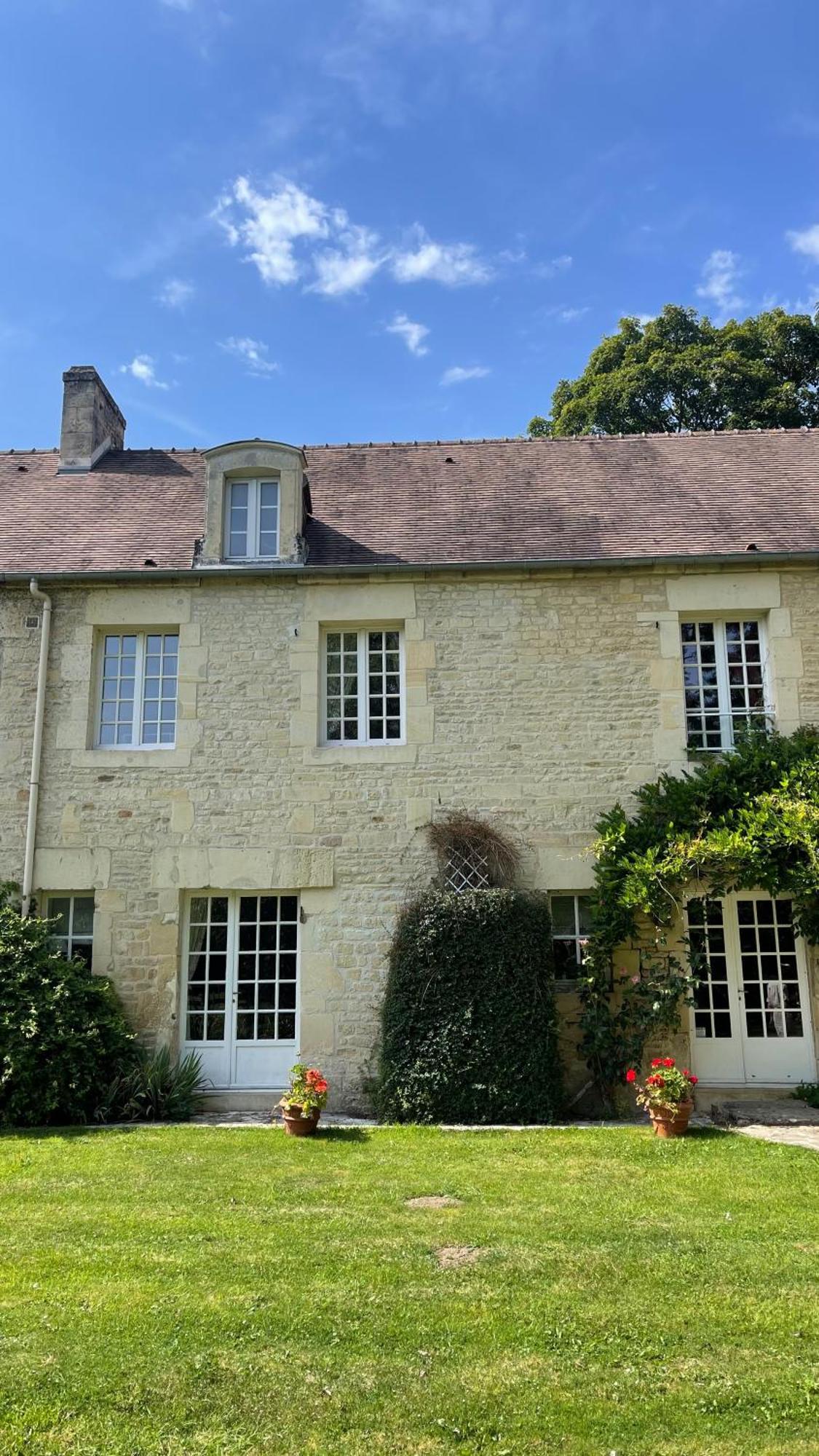 Chambres D'Hotes Du Bas Manoir Bretteville-sur-Odon Kültér fotó