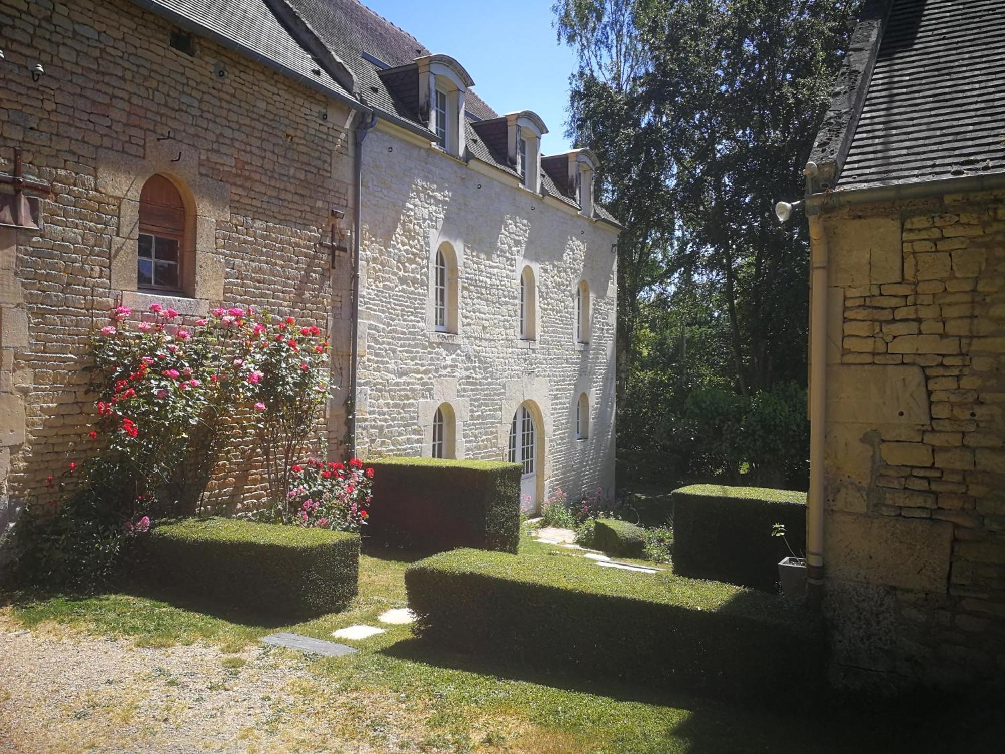 Chambres D'Hotes Du Bas Manoir Bretteville-sur-Odon Kültér fotó